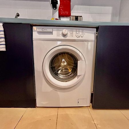 Acton Elizabeth Line Hotel Лондон Екстериор снимка